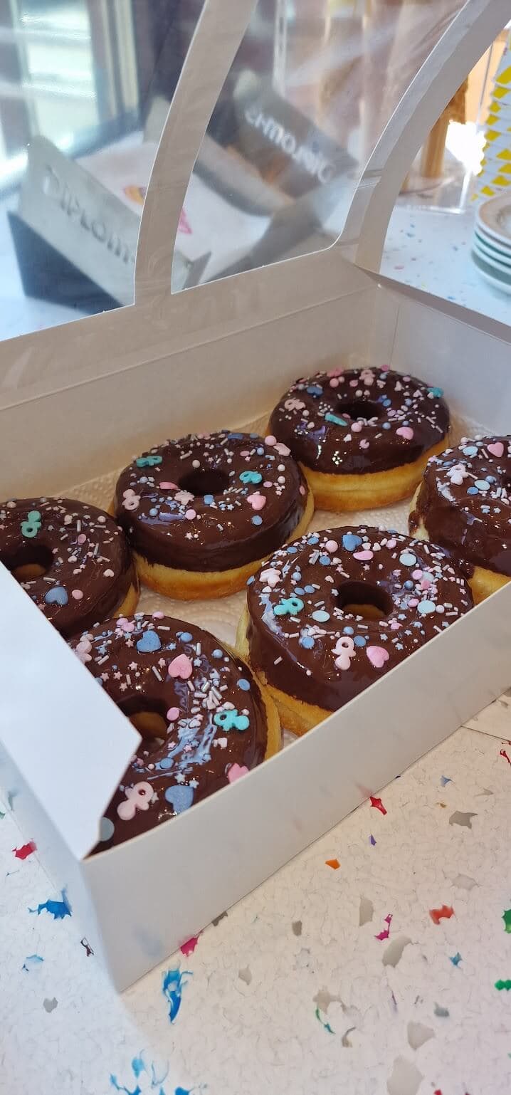 Donuts and coffe